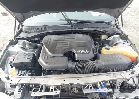 2016 Dodge Charger Sxt from USA, damaged, VIN 2C3CDXHG5GH215721